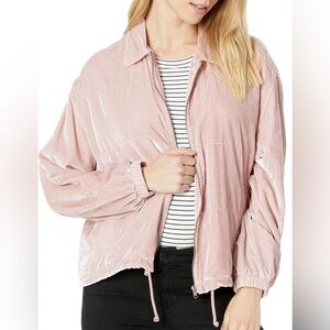 BB Dakota Velvet bomber